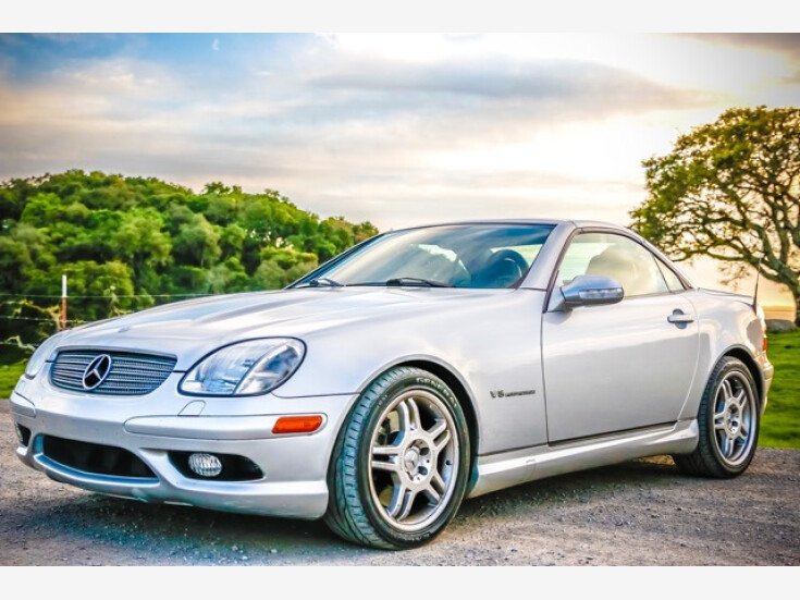 Thumbnail Photo undefined for 2004 Mercedes-Benz SLK32 AMG